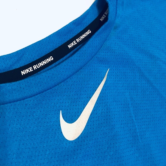 Nike Big Kids' Short-Sleeve Fitted Running Top XL - Picture 4 of 8